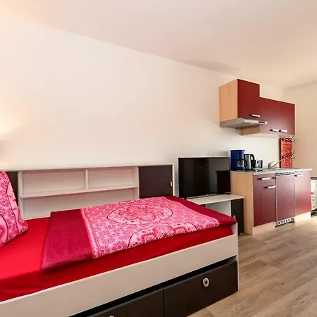Mia Whg 2 Mit Terrasse, Eg 1 Raum Apartment